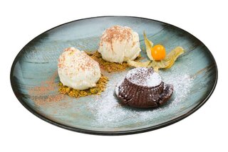 Chocolate fondant with ice cream