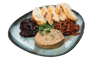 Rabbit liver pâté with caramelized onion and sun-dried tomatoes
