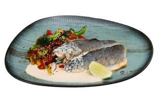 Sea bass fillet with vegetables in oyster sauce